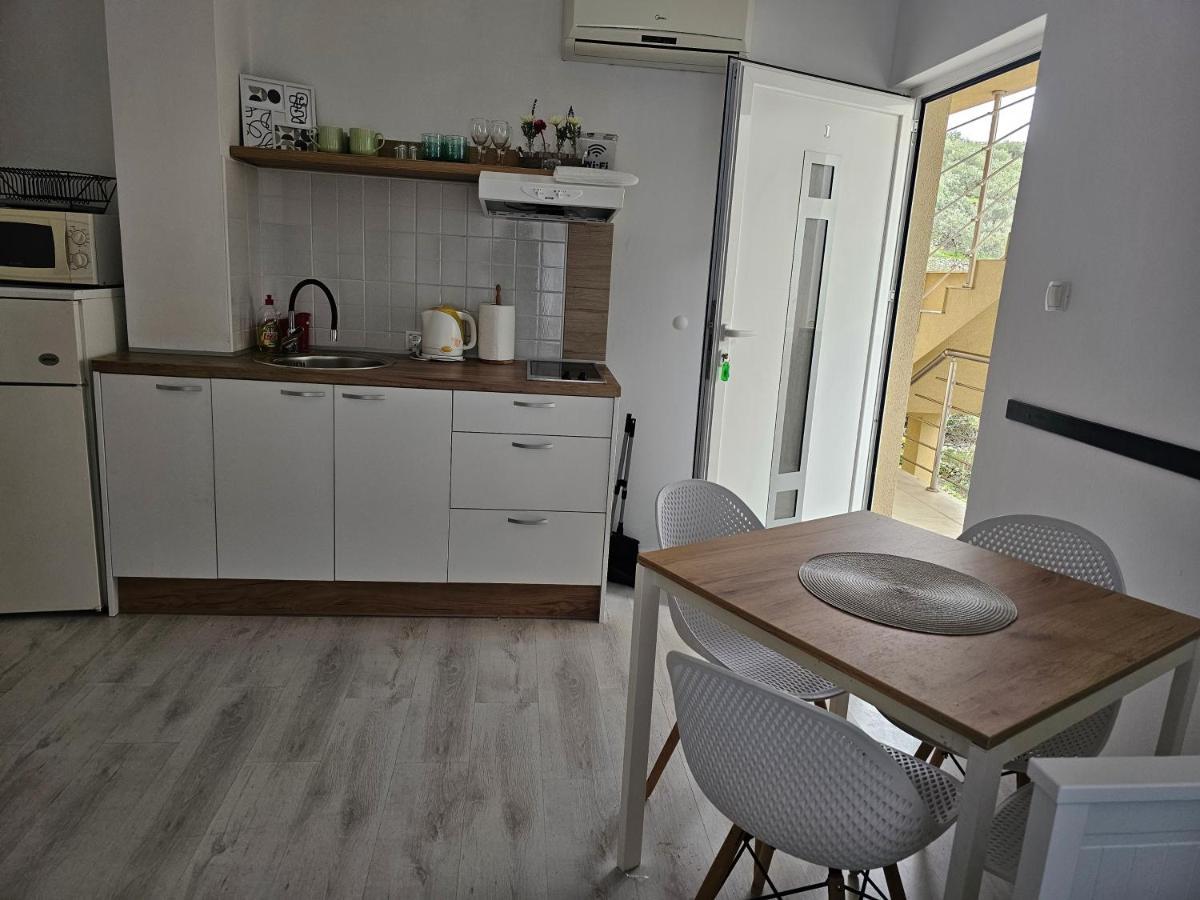 Apartmani Alma Podgora Εξωτερικό φωτογραφία