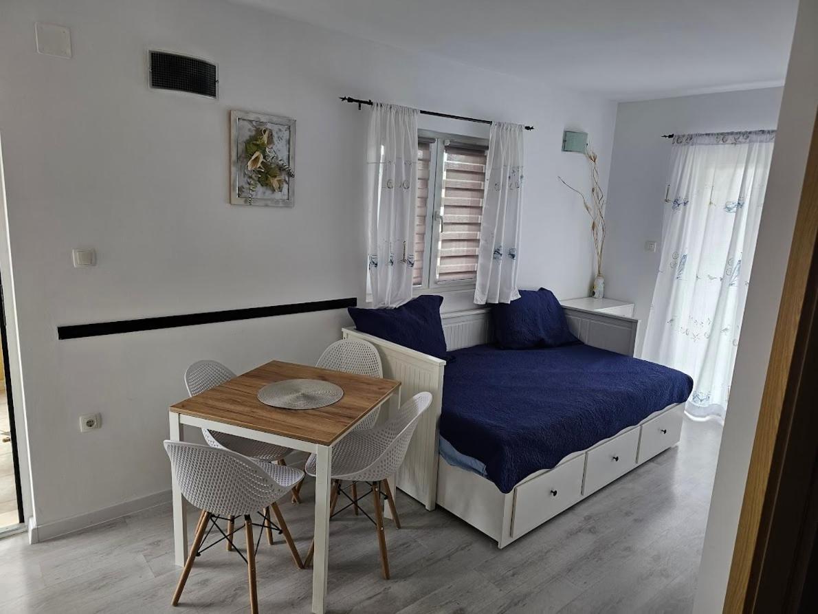 Apartmani Alma Podgora Εξωτερικό φωτογραφία