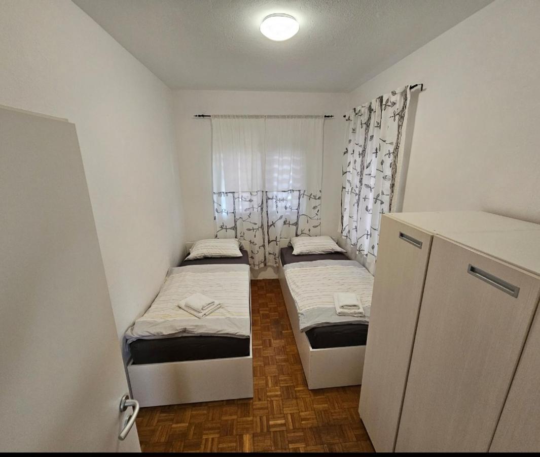 Apartmani Alma Podgora Εξωτερικό φωτογραφία